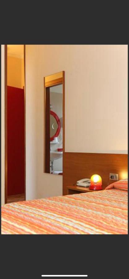 Hotel Santa Maria - Bardolino Town Center 外观 照片