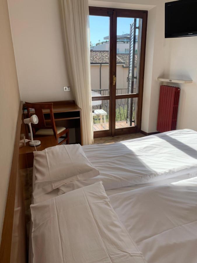 Hotel Santa Maria - Bardolino Town Center 外观 照片