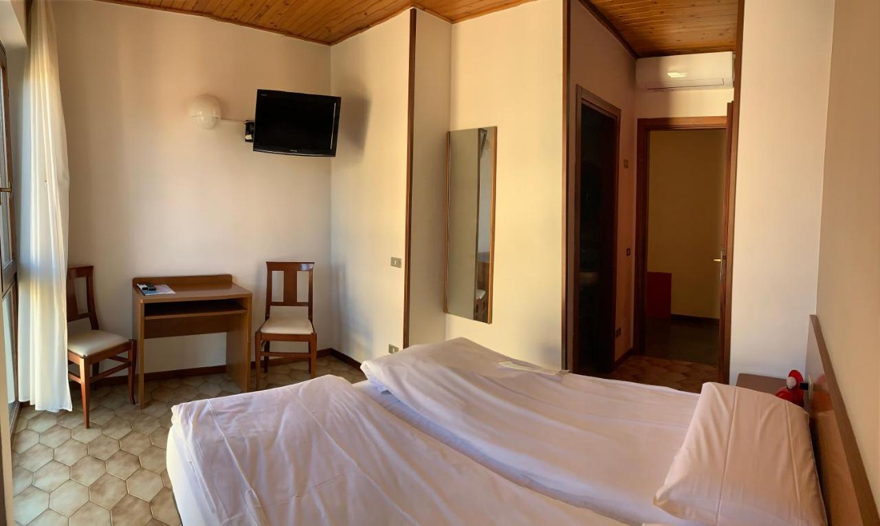 Hotel Santa Maria - Bardolino Town Center 外观 照片