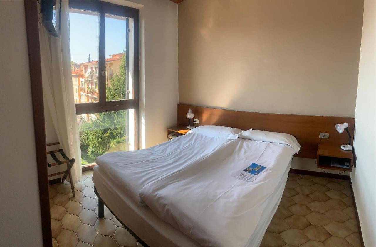Hotel Santa Maria - Bardolino Town Center 外观 照片