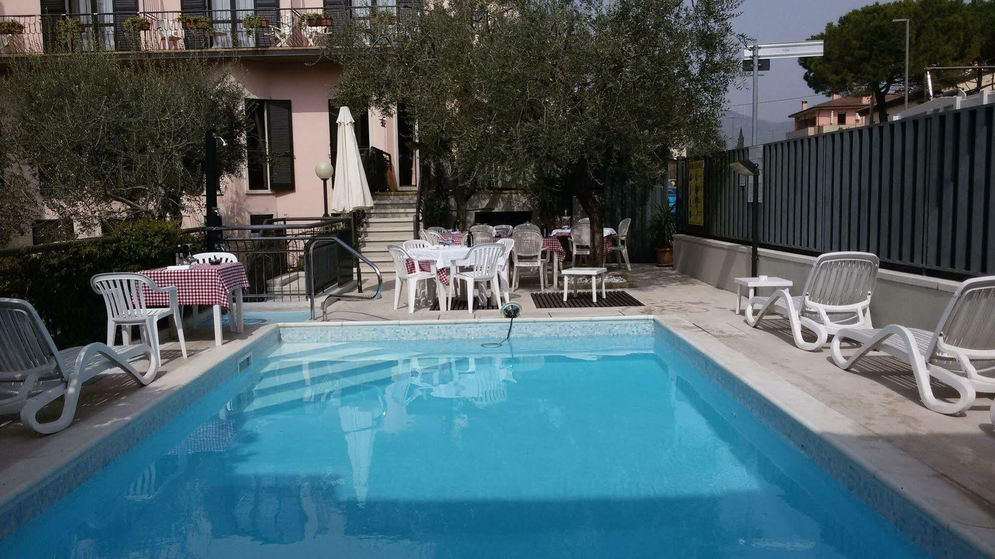 Hotel Santa Maria - Bardolino Town Center 外观 照片